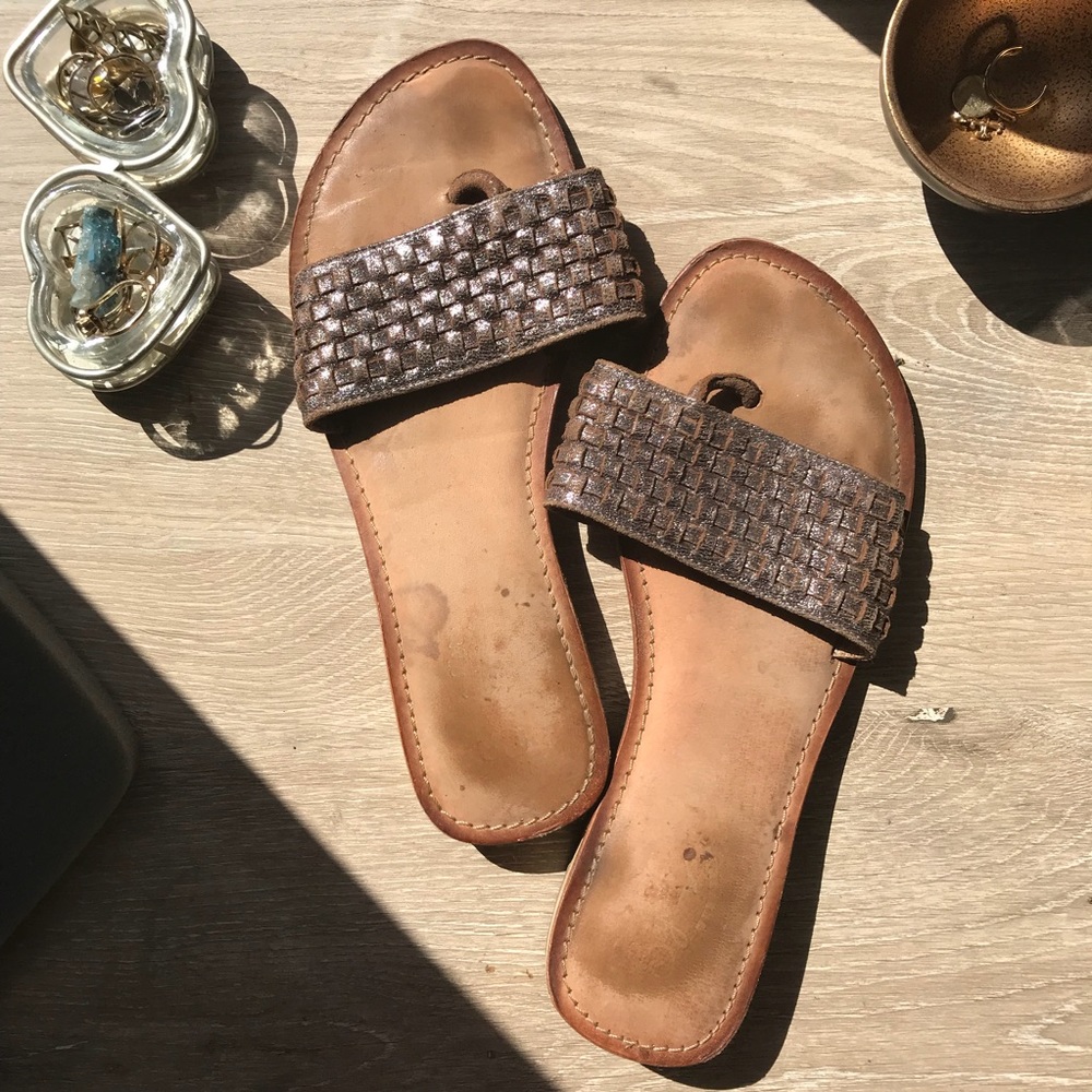 Slippers